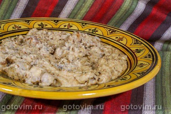 Курка з мигдалем